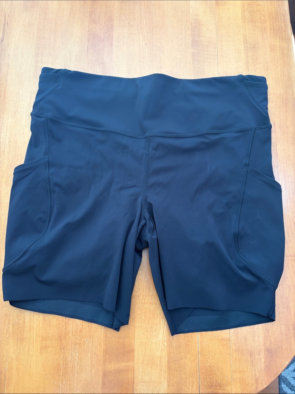 Lululemon Fast & Free 6” Bike Short (12)